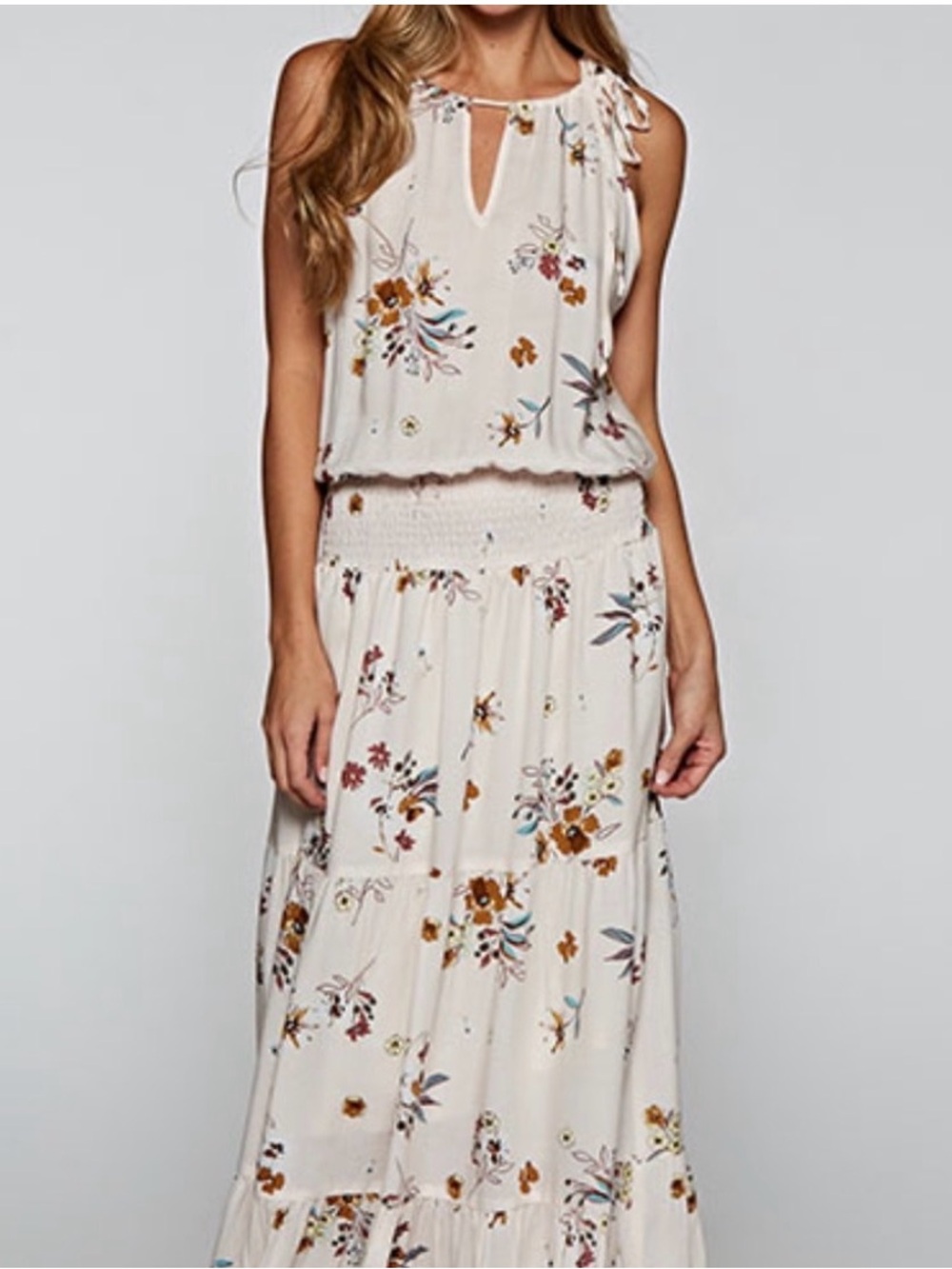NEW w/TAGS Love Stitch Floral High Neck Halter Maxi Dress, M